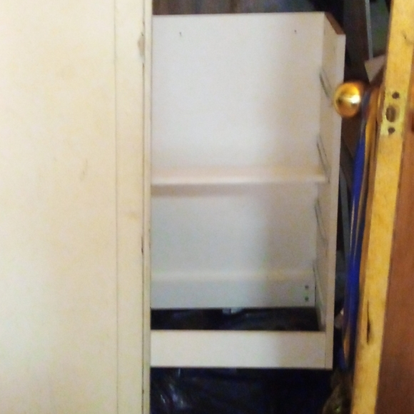 Ubesgoo 4 draw dresser